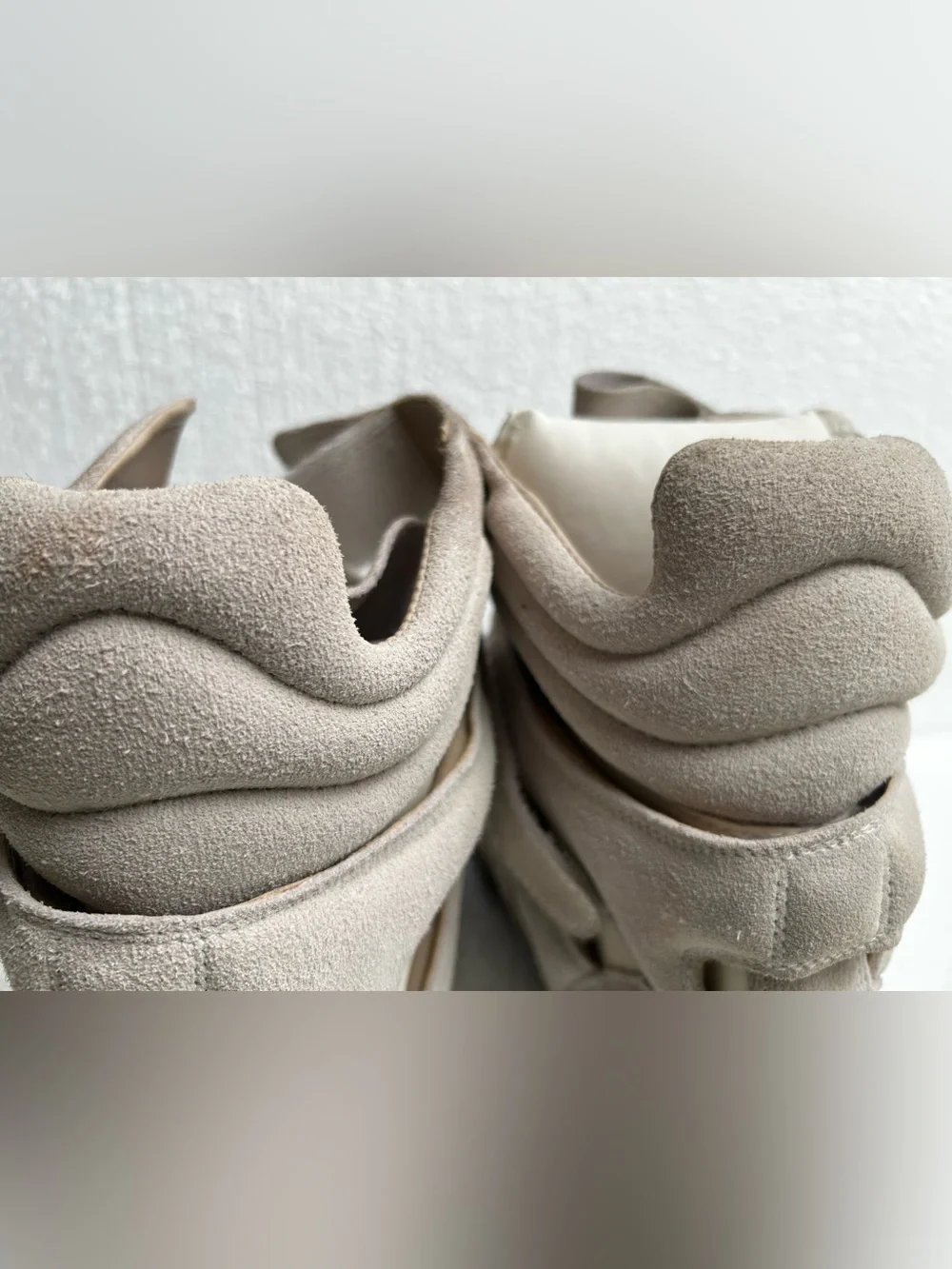 Isabel Marant Beige and Cream Suede Wedge Sneaker Boots 42. 10.5 US